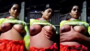Bangladeshi Sexy Village Girl Playing With Boobs