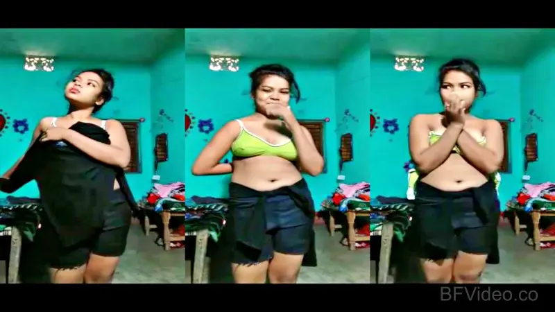 Bengali Sexy Girl Viral Boobs Show For Lover