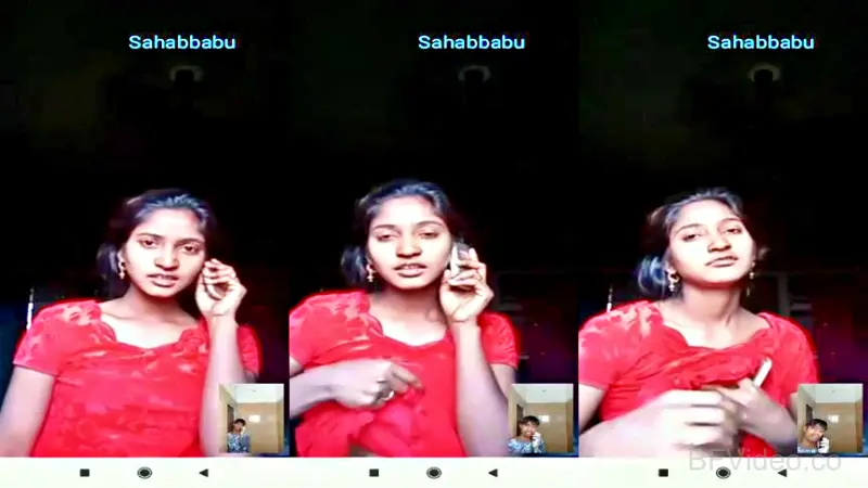 Cute Girlfriend Showing Boobs To Lover On Video Call