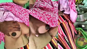 Dehati Bhabi Milking By Devar In Kitchen Video MMS