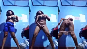 GF Viral Desi Fingering Pussy In Standing State