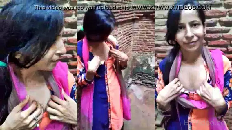 Village Girl Showing Boobs Outdoors For Her Boyfriend Video