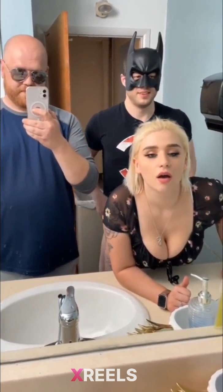 Cuckold Hubby Letting Stranger Met Through Tiktok Bang His Wife