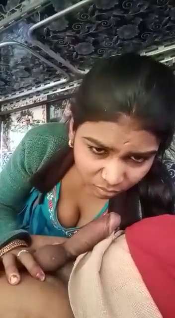 Local Desi Randi Blowjob To A Truck Driver MMS