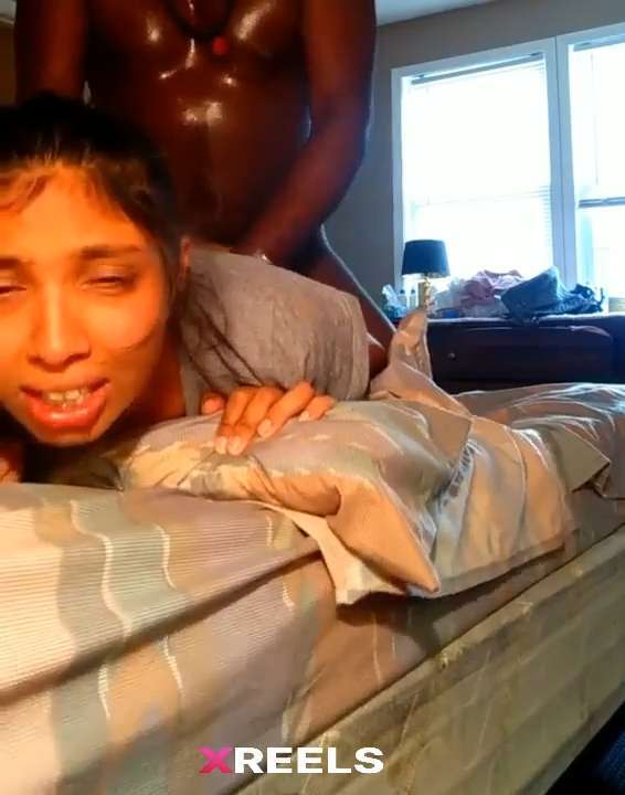 Thumbnail No 5 from NRI Desi Wife Getting Fucked By Black Bull 2.
