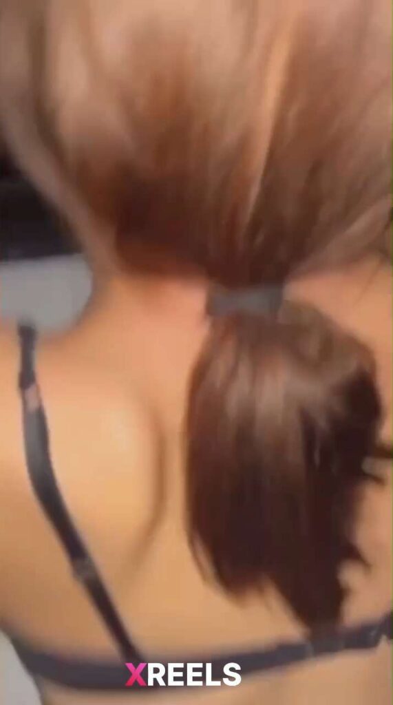 Thumbnail No 12 from Party Girl Fucked By Stranger Near His Car After The Night Party.