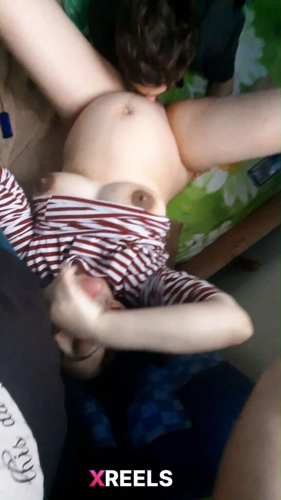 Thumbnail No 3 from Pregnant Auntand Uncle Threesome With Nephew.