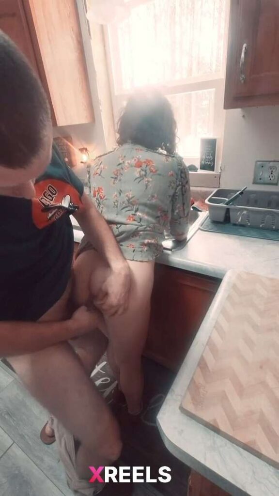 Thumbnail No 6 from Sexy Wife Quick Fucking In Kitchen.