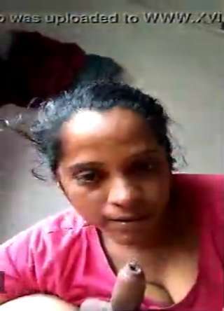 Short South Indian Blowjob Video Clip For Die-Hard Lover Of Blowjob