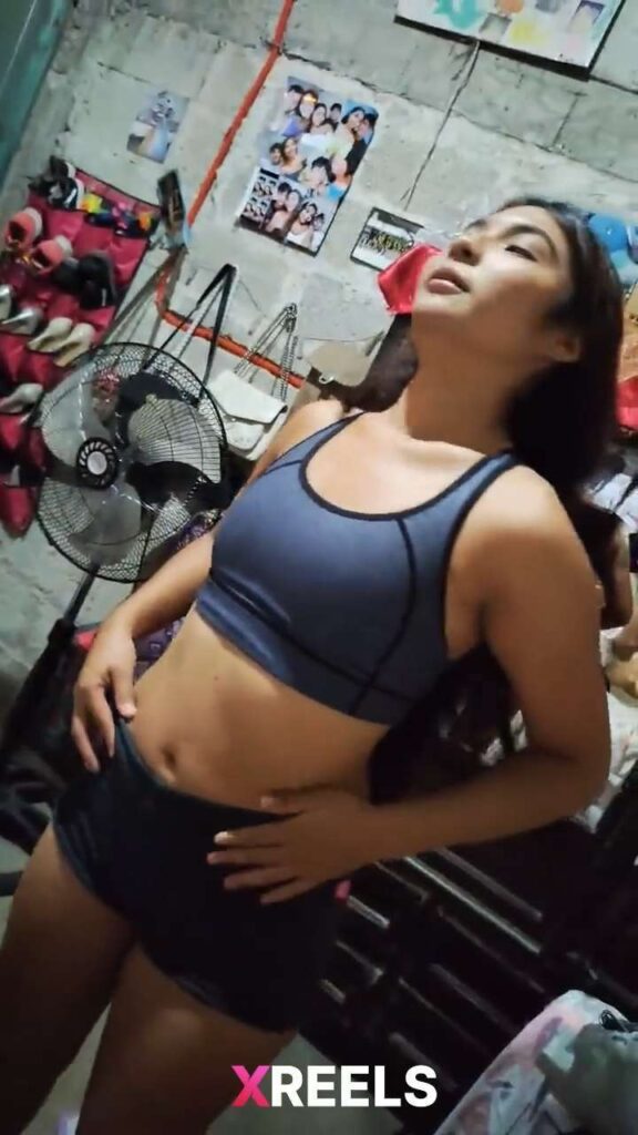 Thumbnail No 1 from Village Girl Fucked By Her Relative.