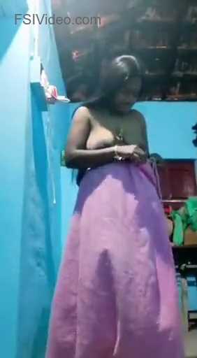 Dehati Mallu Aunty Going Nude On Camera - Thumbnail 3