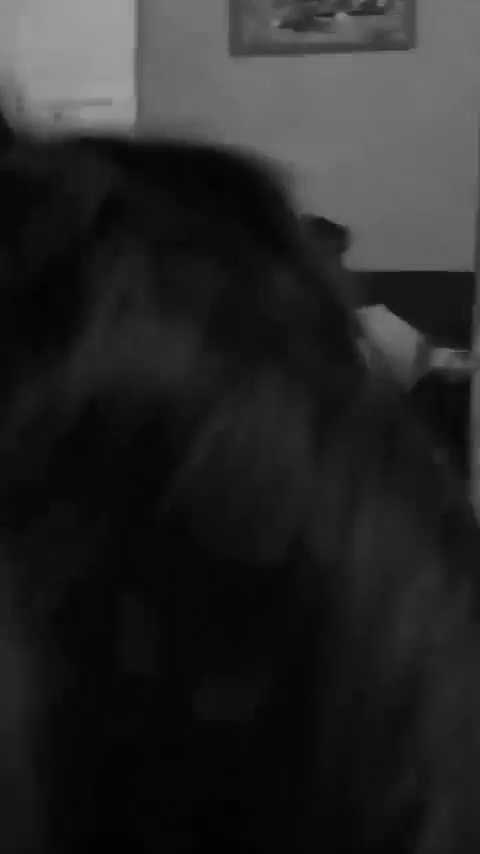 GF Giving Deep Blowjob in OYO Room - Thumbnail 3