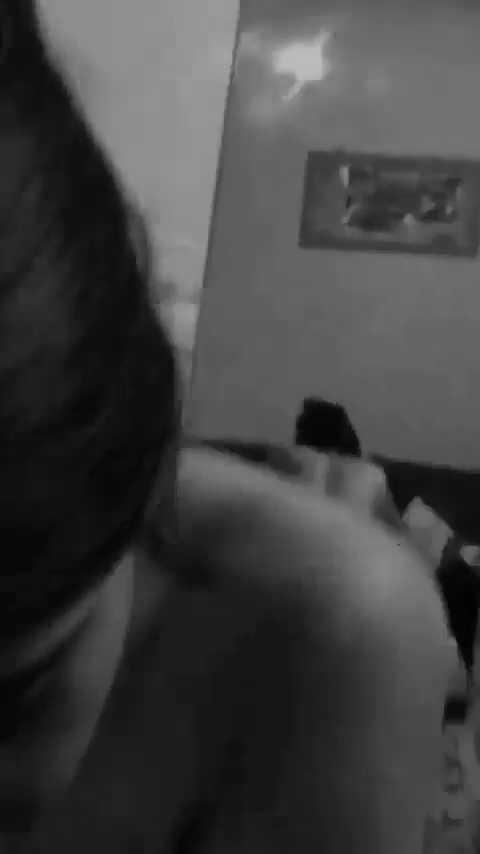 GF Giving Deep Blowjob in OYO Room - Thumbnail 7