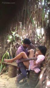 Hidden Cam Caught: Desi Lover Fucking in The Outdoor Park Part 6