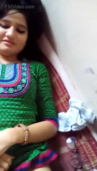 Viral MMS of a Bengali Cute Student and Teacher with Audio - Thumbnail 6