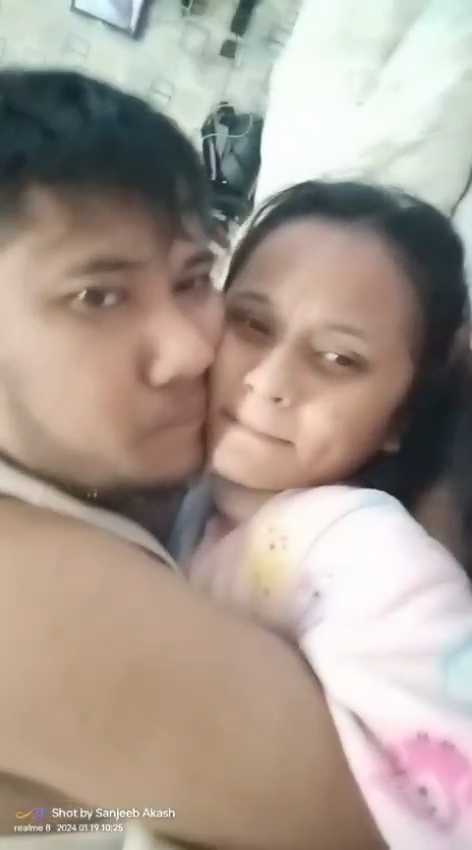 10 Minutes Sex Video Horny GF In Standing Position - Thumbnail 9