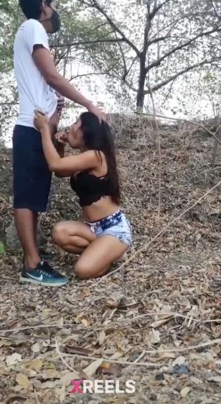 Thumbnail No 4 from Amateur Teen Couple Having Sex In The Rhe Forest.