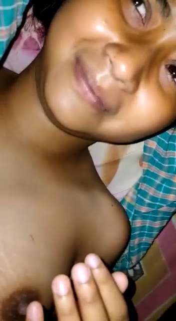 Assamese Couple Sex MMS Video Buzzing Online