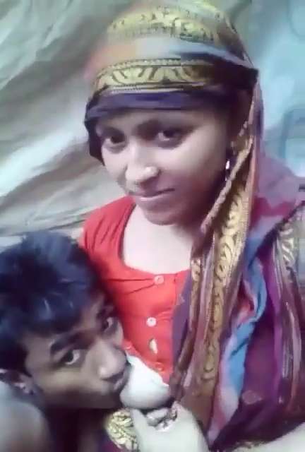 Bangladeshi Village Bhabhi Boobs Sucked By Devar