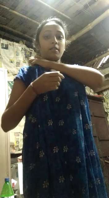 Cute Dehati Girl Showing Her Boobs And Pussy