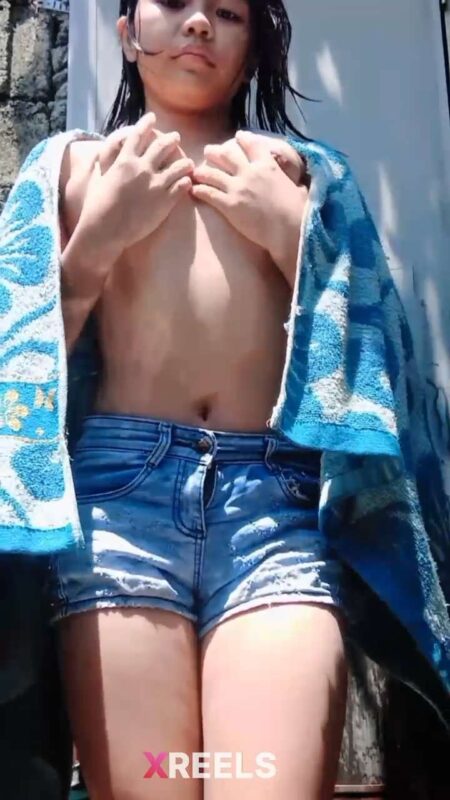 Thumbnail No 5 from Cute Girl Sending Bathing Videos To Her Boyfriend.