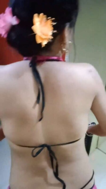 Thumbnail No 1 from Desi Randi Bhabhi Masturbating With Sex Toy Video.