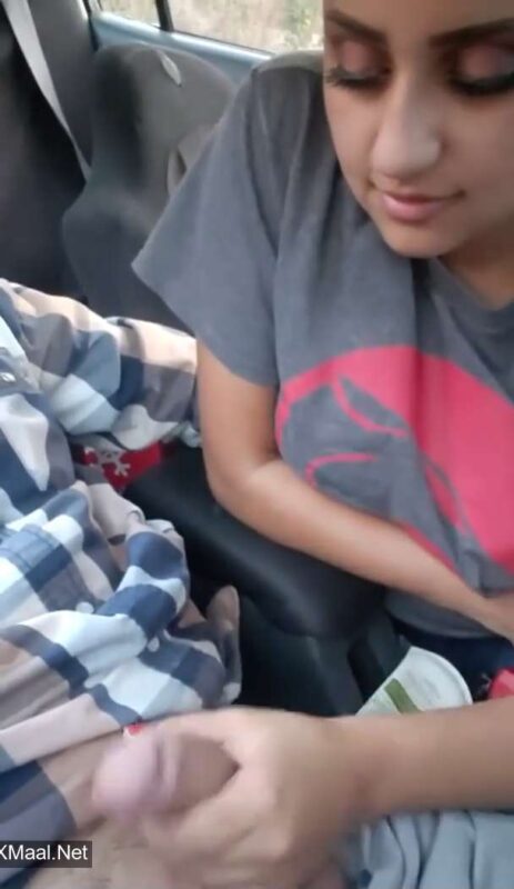 Thumbnail No 4 from Desi Secretary Sucking Dick Of Manager Inside Car Video.