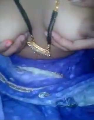 Desi Wife Handjob To Her Hubby MMS Video