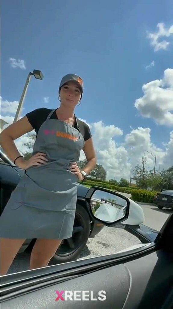 Thumbnail No 3 from Dunkin Donuts Working Girl Banged In The Car By Rizz Black Customer.