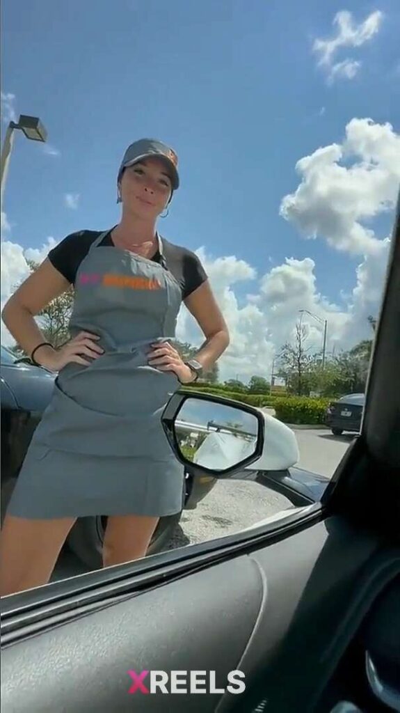 Thumbnail No 6 from Dunkin Donuts Working Girl Banged In The Car By Rizz Black Customer.