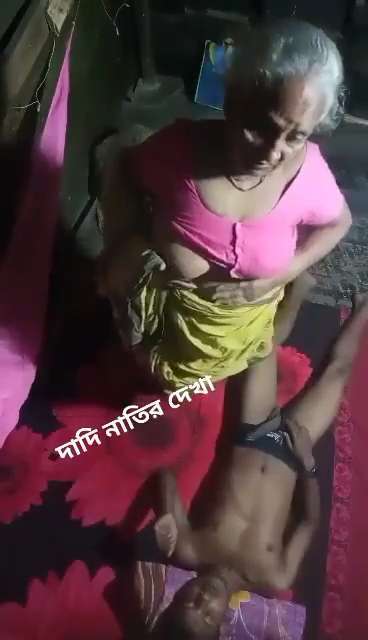 Granny Fucking With Younger Guy Bengali Sex Video