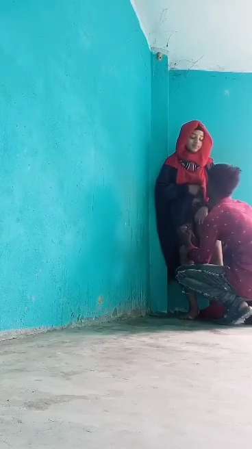 Hijabi Bangladeshi Girl Fucked Standing Position