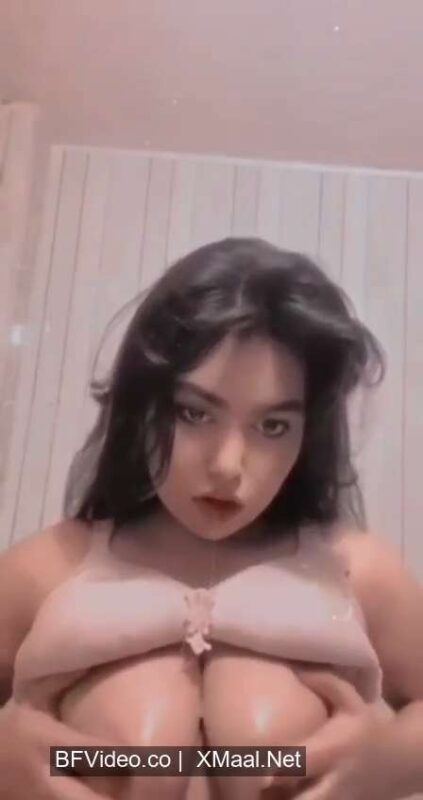 Thumbnail No 11 from Horny Chubby Girl Showing Her Volutous Boobs Video.