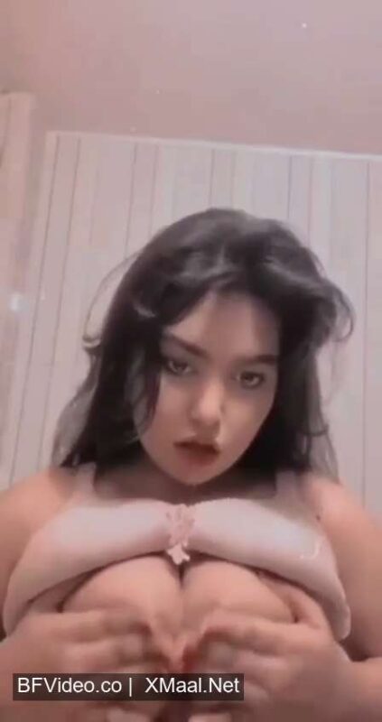 Thumbnail No 12 from Horny Chubby Girl Showing Her Volutous Boobs Video.