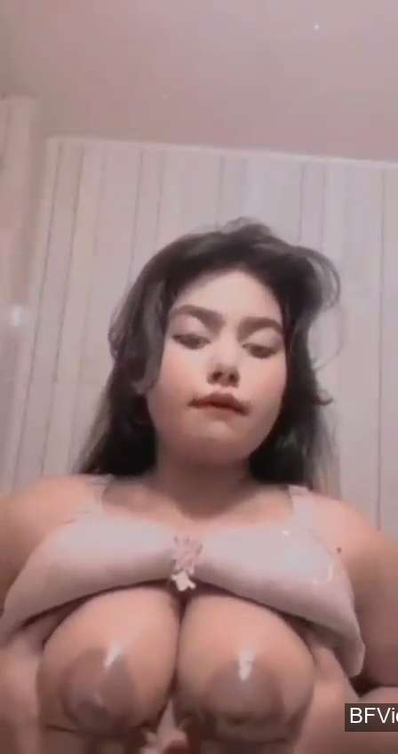 Horny Chubby Girl Showing Her Volutous Boobs
