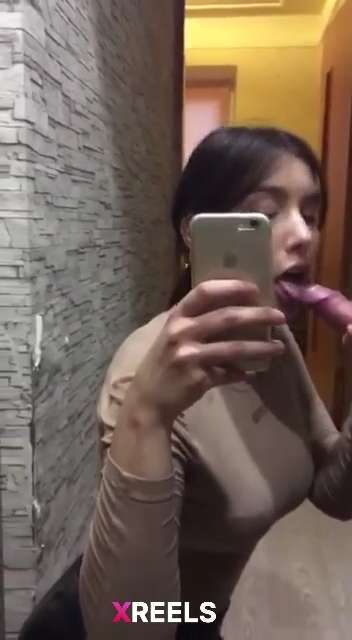 Horny Girl Sucking Guy Met At A Party In The Restroom