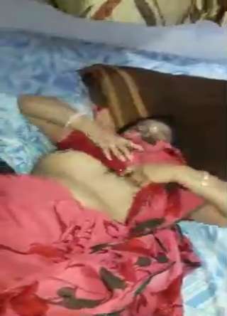 Horny Mature Desi Wife Shows Her Hot Private Body Parts