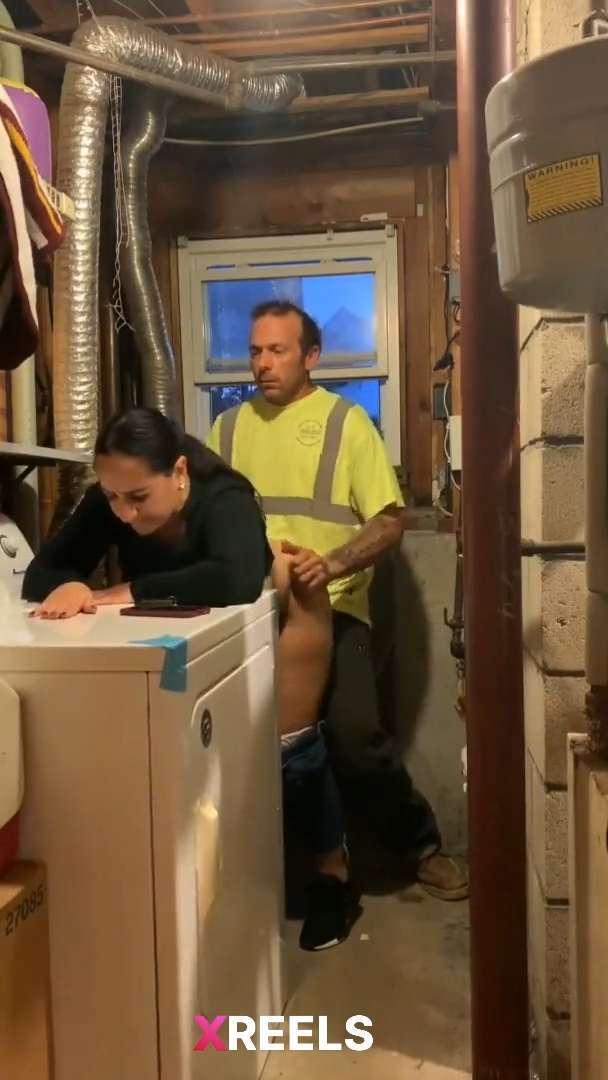Hot Milf Fucked By Construction Guy