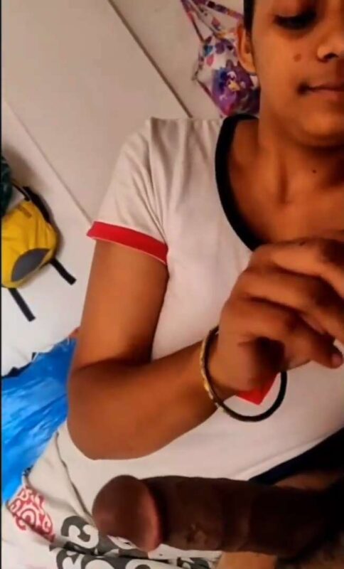 Thumbnail No 5 from Indian Cute Girl Oiling Dick Before Sex Video.