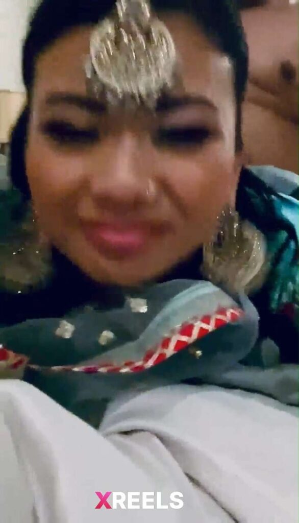 Thumbnail No 4 from NRI Desi Husband Getring BJ And Fucking Hot Bride 1.
