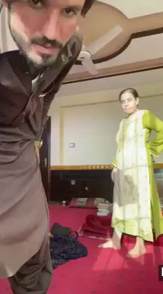 Pakistani Wife Illicit Sex With Friend Of Hubby