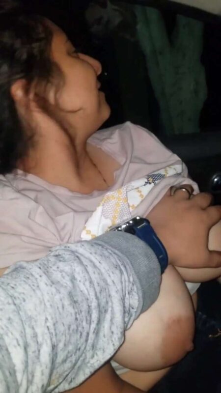 Thumbnail No 12 from Pumping Boobs Of Pakistani Bhabhi Inside Car.