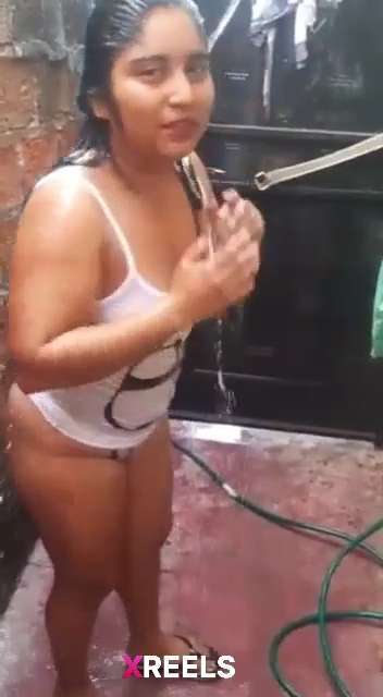 Rural Relations Couple Having Sneaky Sex While Bathing