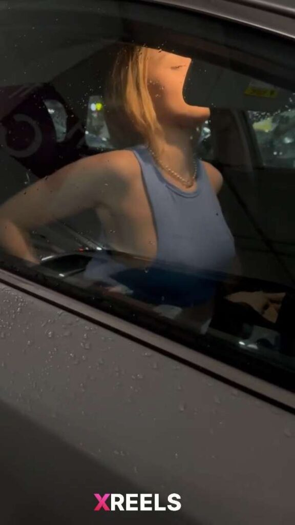 Thumbnail No 9 from Stranger Catching Hot Girl Changing In The Car.