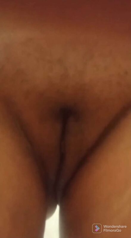 Thumbnail No 6 from Sweet Indian Bhabhi Shows Boobs Pussy.