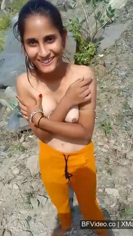 Thumbnail No 5 from White Boobs Girl Viral Xxx Indian Outdoor Video.