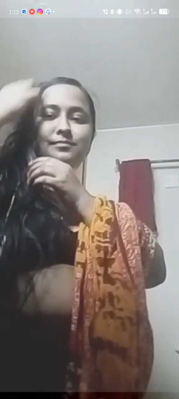 Big Ass Aunty Striptease Nude Show For Secret Lover on Video Call