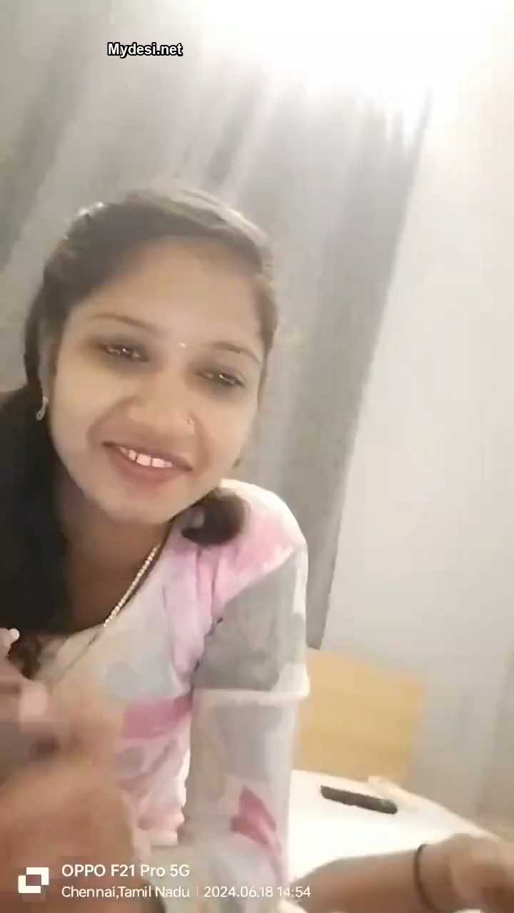 Chetaing Mallu Wife Phone Call While Giving Blowjob