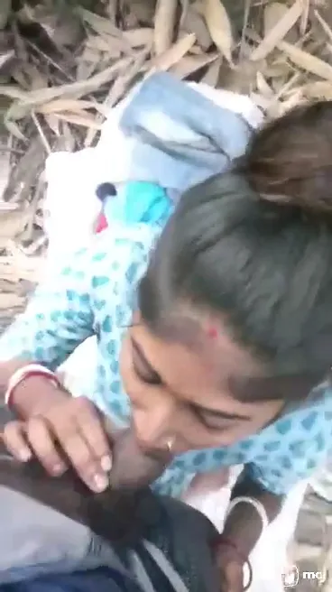 Bengali Bhabhi Ne Ghar Ke Bahar Kiya Kand