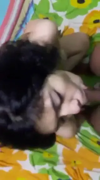 Bengali Girlfriend Ne Diya Sexy Andaaz Me Blowjob